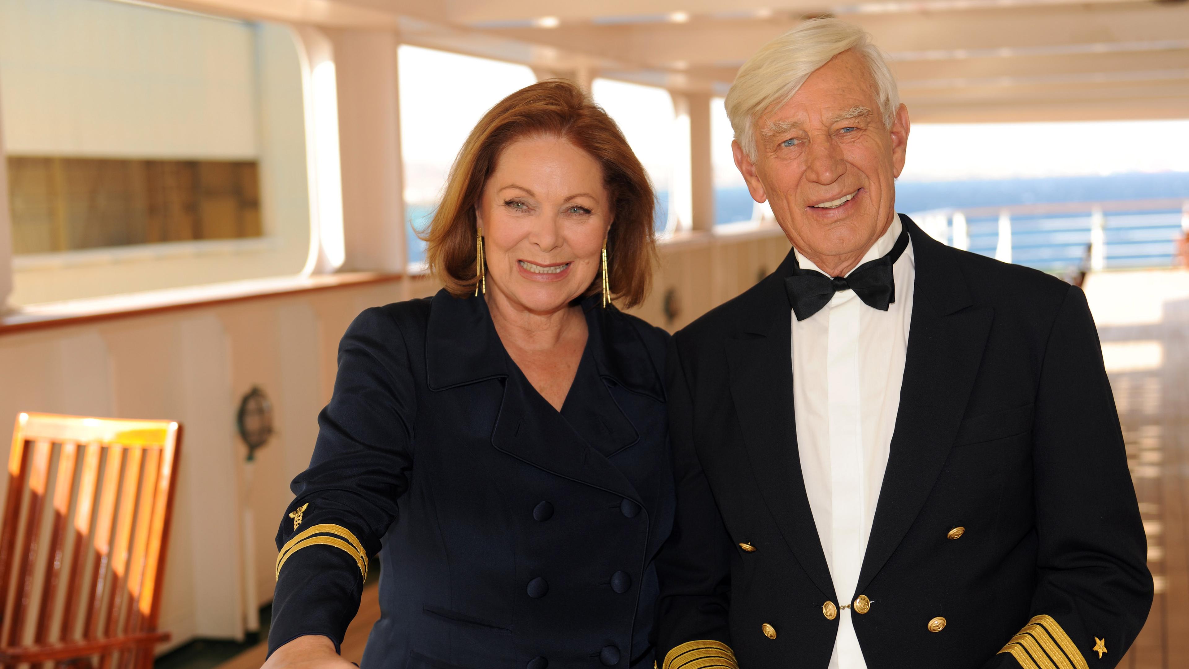 Siegfried Rauch mit Heide Keller in der ZDF-Serie "Das Traumschiff 2013"