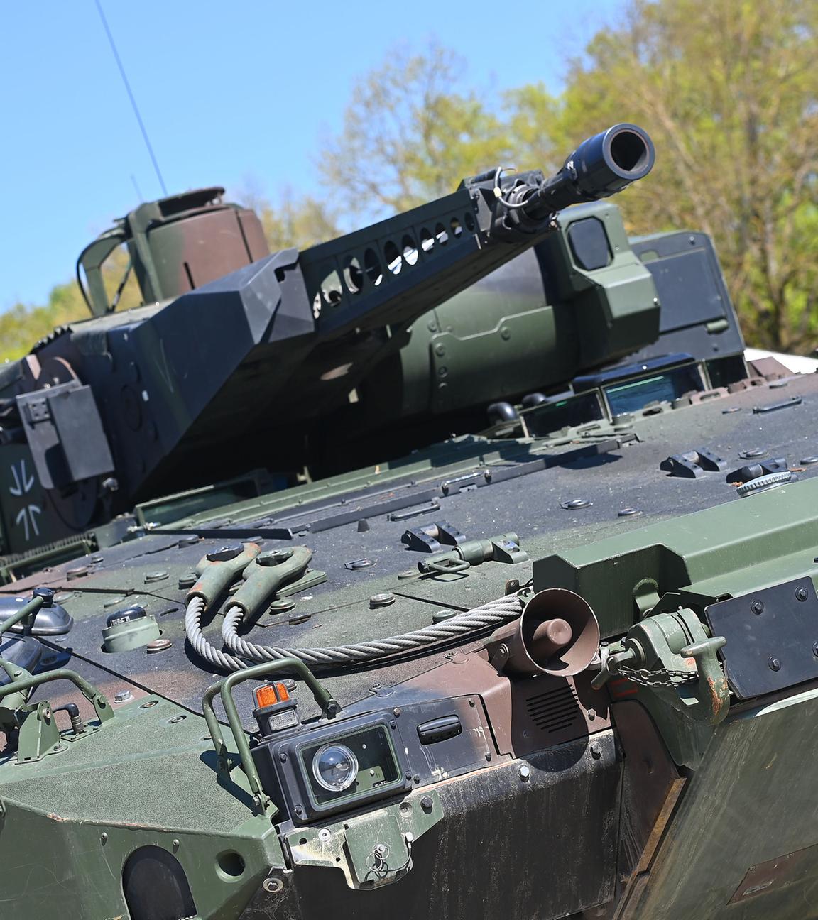 München: In München wurde eine neue Produktionsfertigungsstraße für das hier zu sehende Panzermodell Boxer eröffnet.