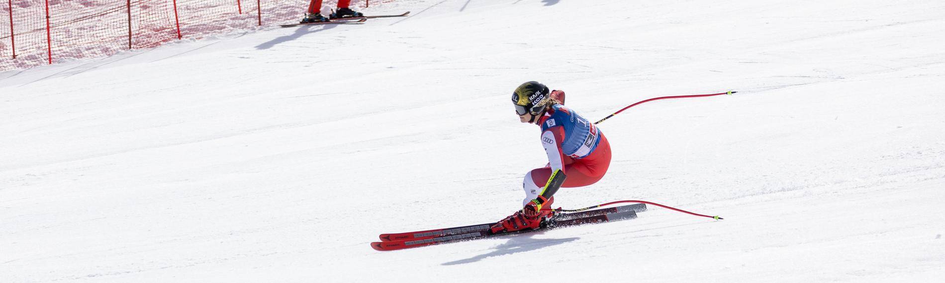Österreich, Saalbach: Christina Ager (AUT) während dem Super-G der Frauen, im Rahmen des Ski-Weltcup Finales