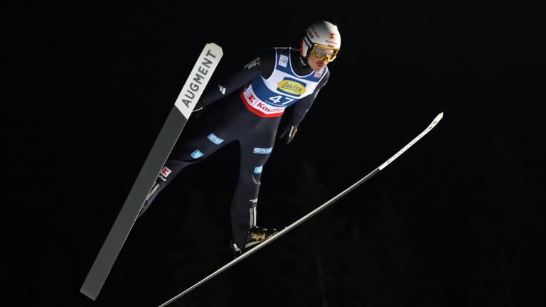 Skispringer Philipp Raimund beim Weltcupspringen in Lillehammer