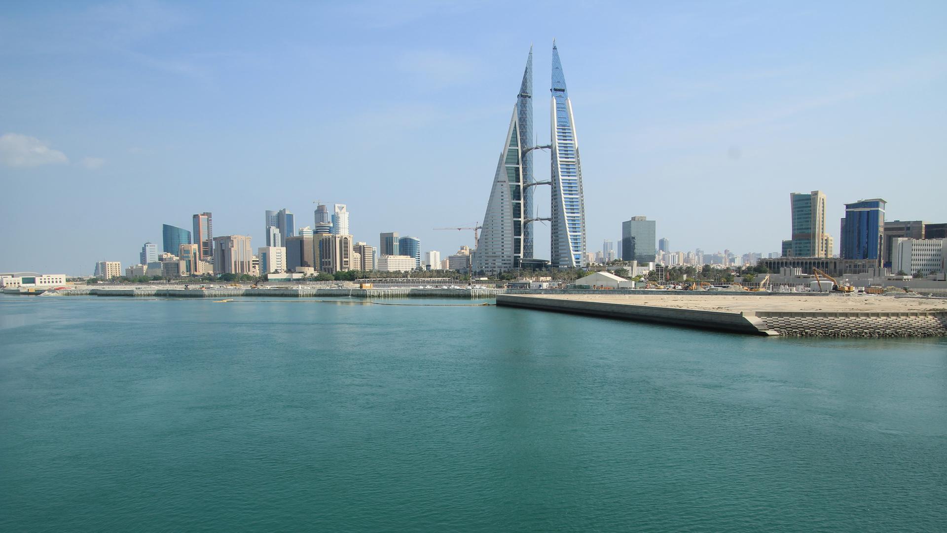 Blick auf die Skyline von Manama am 07.11.2022 in Bahrain. 
