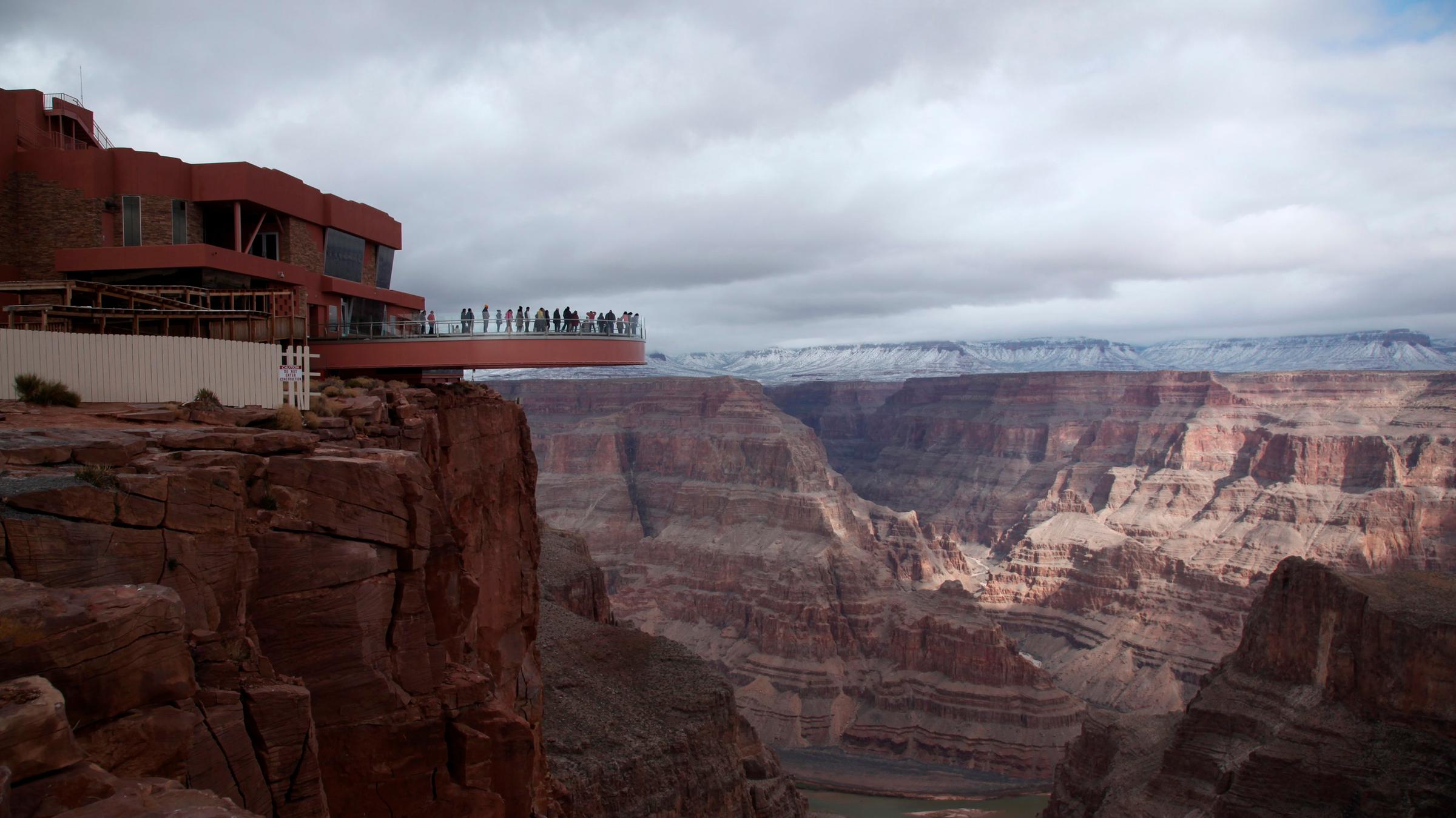 Skywalk über dem Grand Canyon