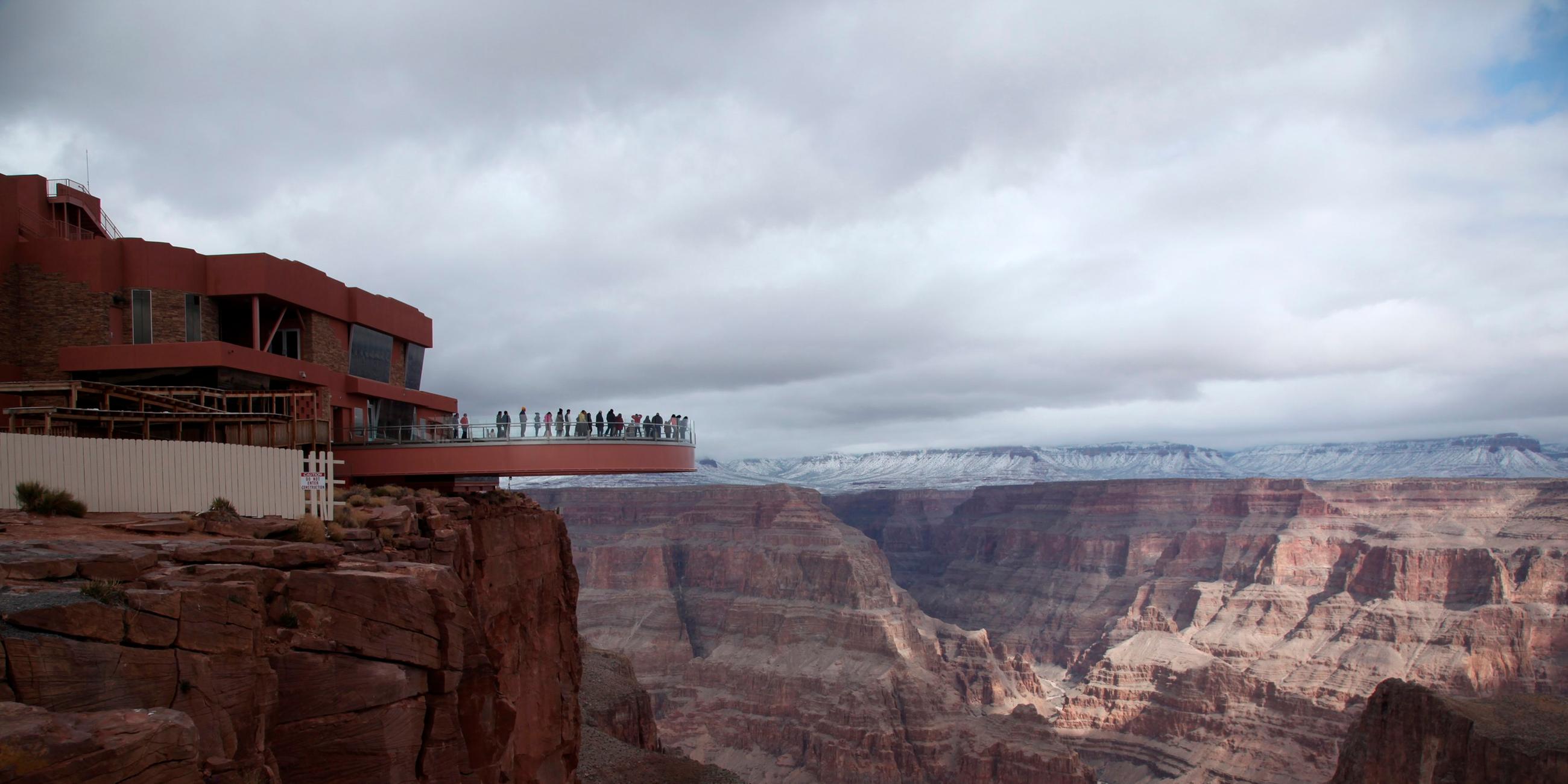 Skywalk über dem Grand Canyon