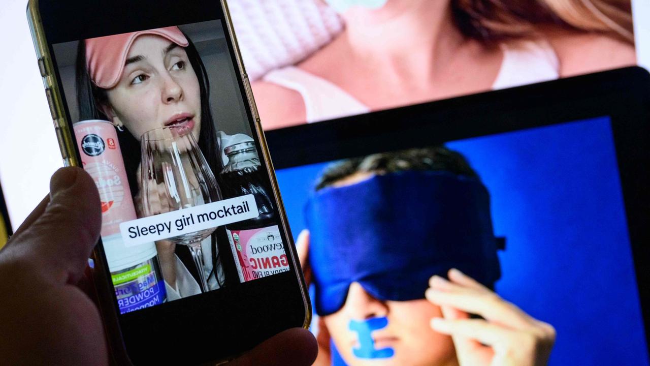 Sleepmaxxing: Was die Schlafforschung zum TikTok-Trend sagt