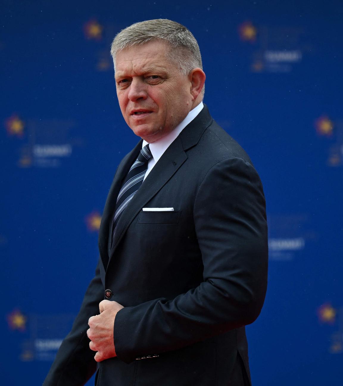 Der slowakische Ministerpräsident Robert Fico in Albanien im Mai 2025