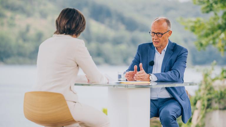 Berlin direkt - Sommerinterview 2026 - Bundeskanzler Friedrich Merz im Gespräch mit Diana Zimmermann