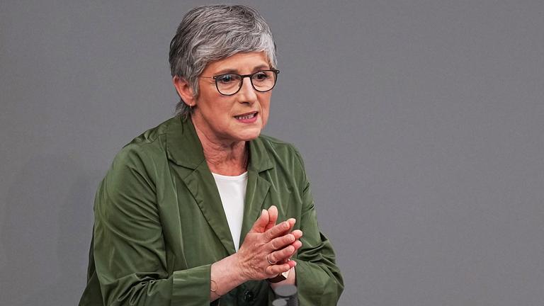 Britta Haßelmann, aufgenommen am 18.03.2025 im Bundestag in Berlin