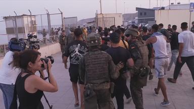 In Ceuta werden Geflüchtete vom spanischen Militär zurückgeschickt.