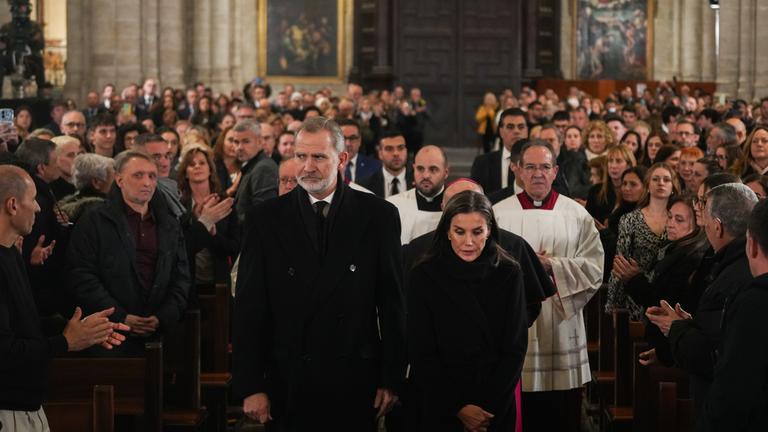 Trauergottesdienst in Valencia mit Königspaar