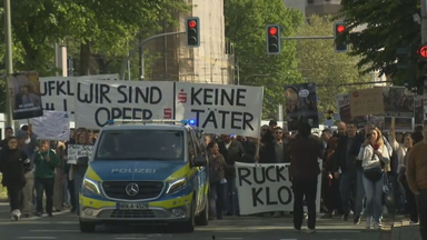 Nach Sparkassen-Raub: Opfer demonstrieren