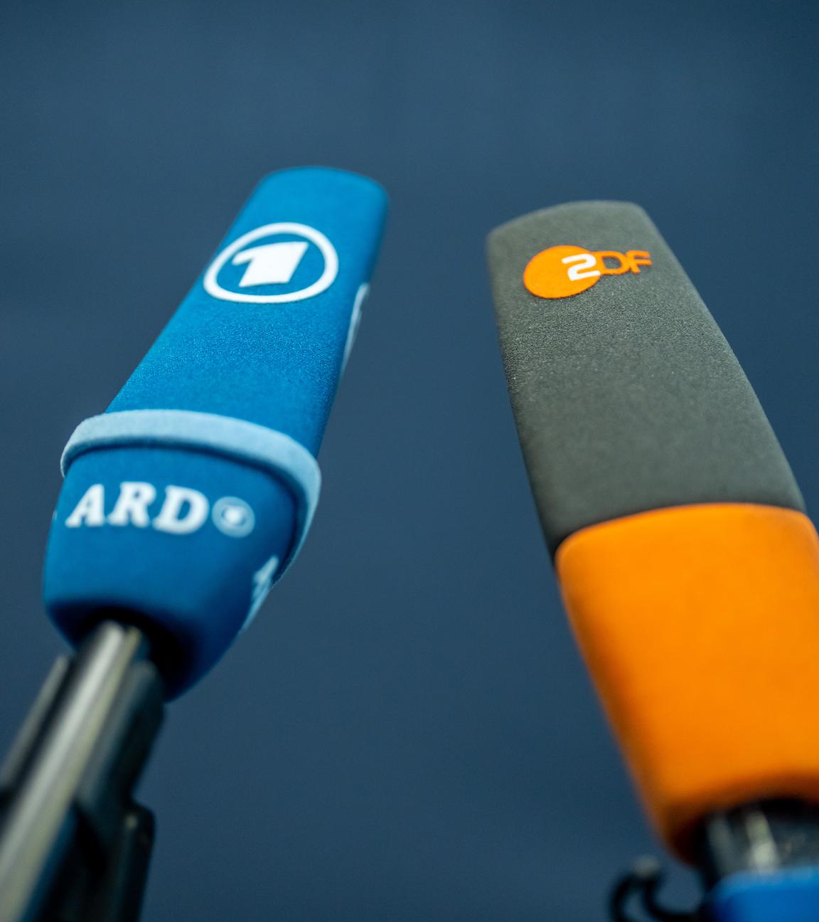 Durch die Umsetzung des Reformstaatsvertrag werden ARD und ZDF künftig enger zusammenarbeiten.
