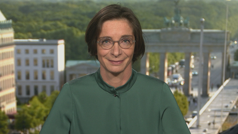 ZDF-Hauptstadtstudioleiterin Diana Zimmermann berichtet aus Berlin. 