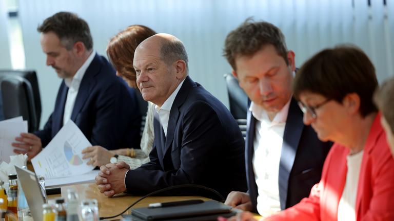 Olaf Scholz bei einem Treffen der SPD nach den EU-Wahlergebnissen