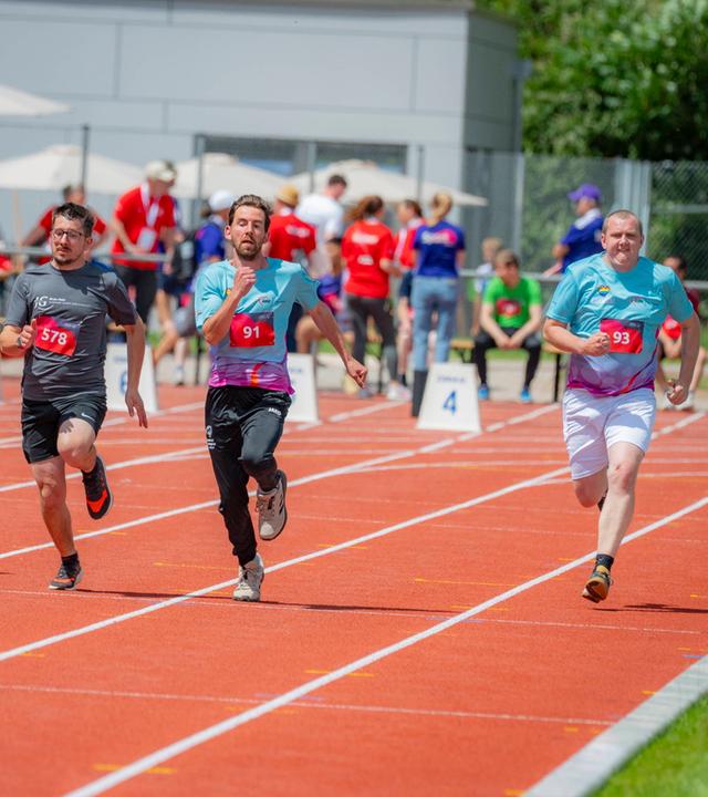 Die Athletinnen und Athleten der Special Olympics im Sprint