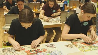 Höchste Konzentration beim Speedpuzzeln