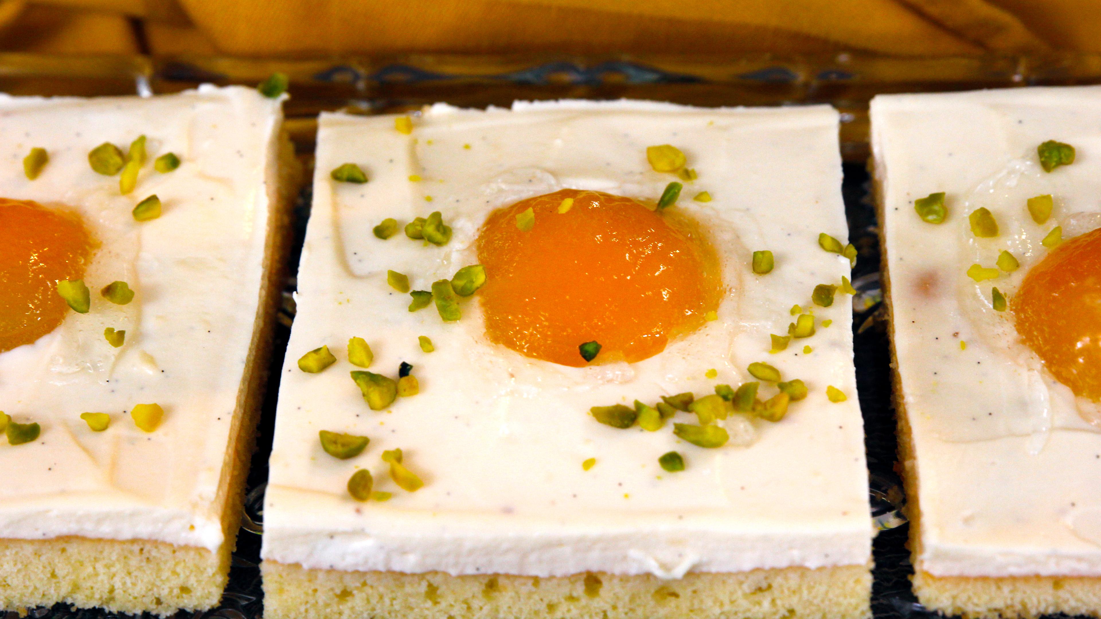 Spiegeleikuchen