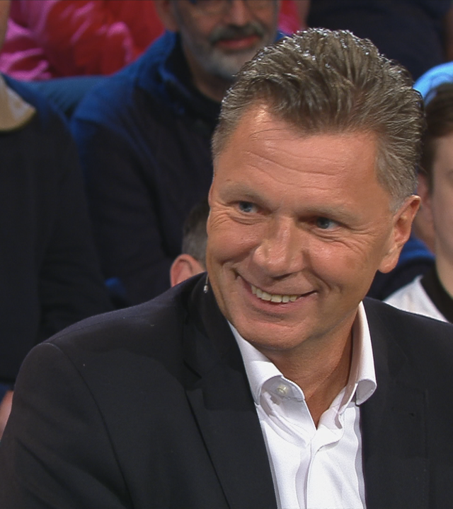 Schiedsrichter-Experte Kinhöfer im aktuellen sportstudio.