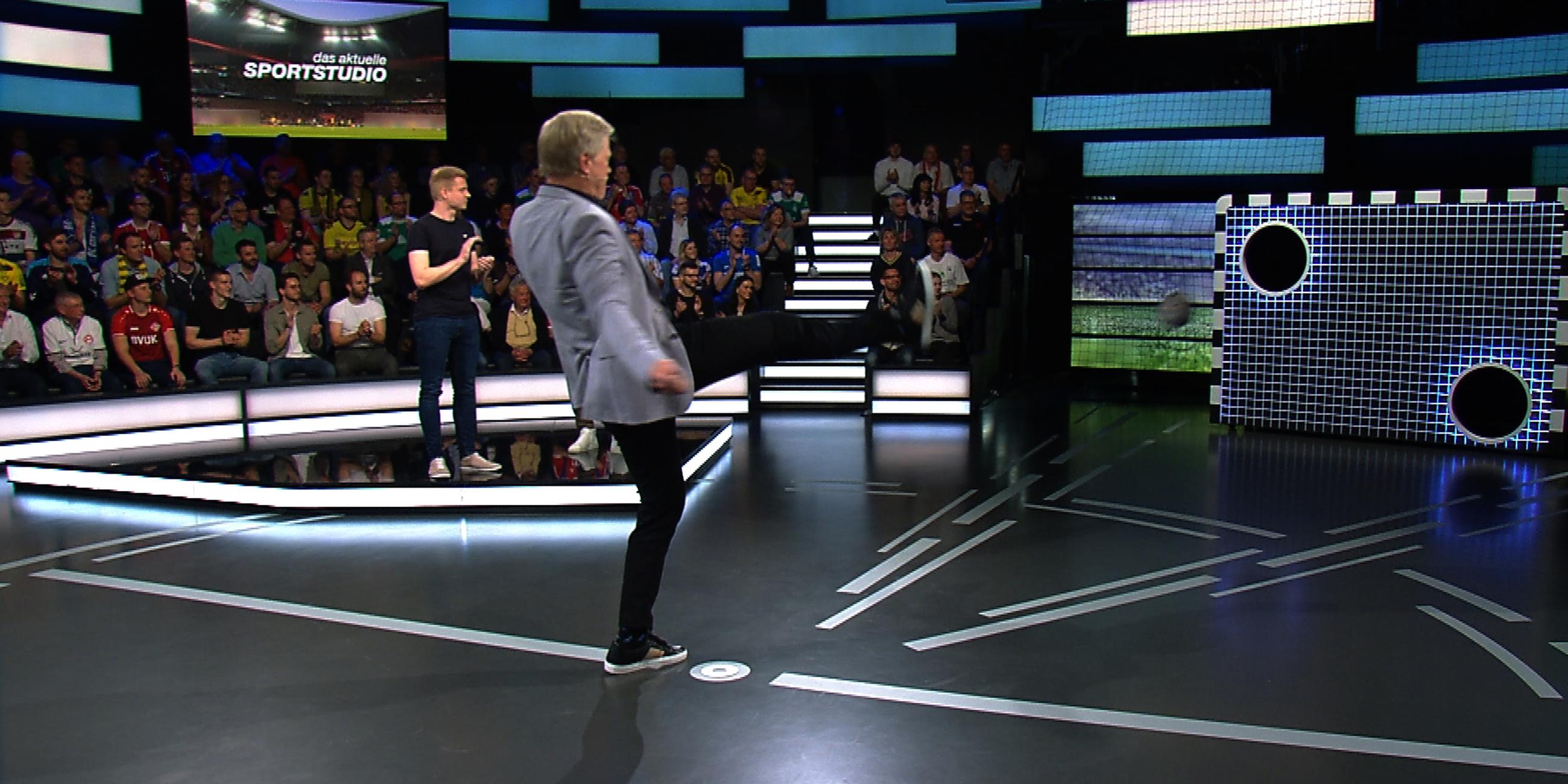 Torwandschießen mit Oliver Kahn am 06.04.19