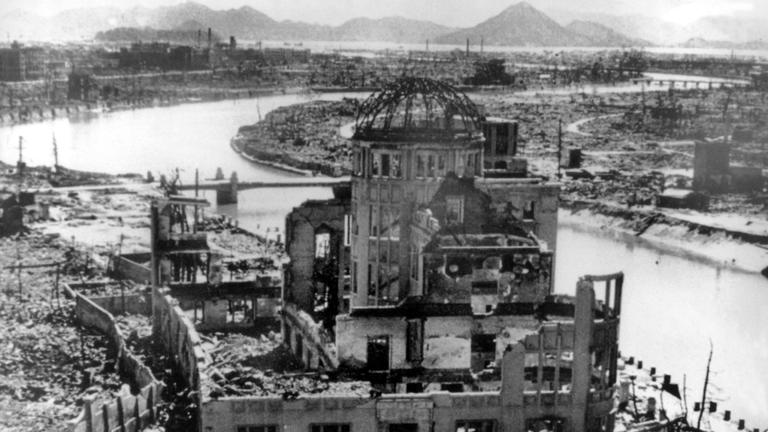 "Spuren des Krieges: Hiroshima 1945": Hiroshima nach dem Atombombenabwurf.