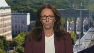 Yasmin Fahimi im Gespräch mit Shakuntala Banerjee