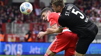 Union Berlin hält Abstiegsplatz auf Distanz