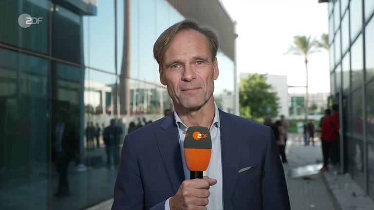ZDF-Hauptstadtkorrespondent Wulf Schmiese berichtet im ägyptischen Sharm-El-Sheikh über das Treffen internationaler Staatschefs zu Gaza.