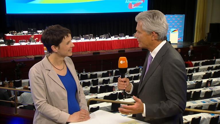 Frauke Petry (AfD) im Interview mit Ralph Schumacher