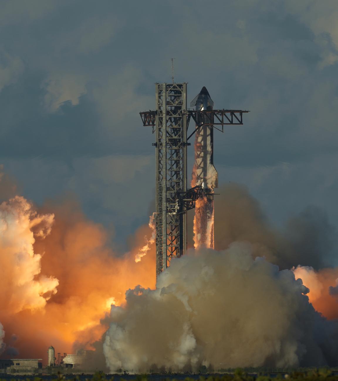 Das Starship von SpaceX während des Starts.