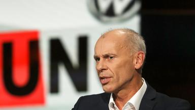 Stefan Bratzel