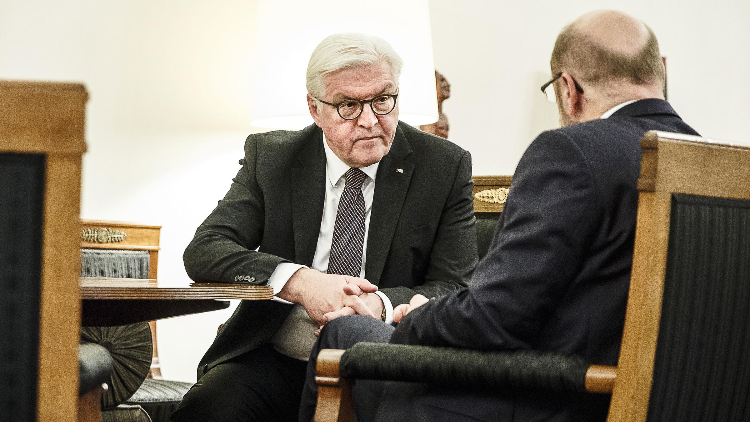 Frank-Walter Steinmeier und Martin Schulz am 23.11.2017 in Berlin