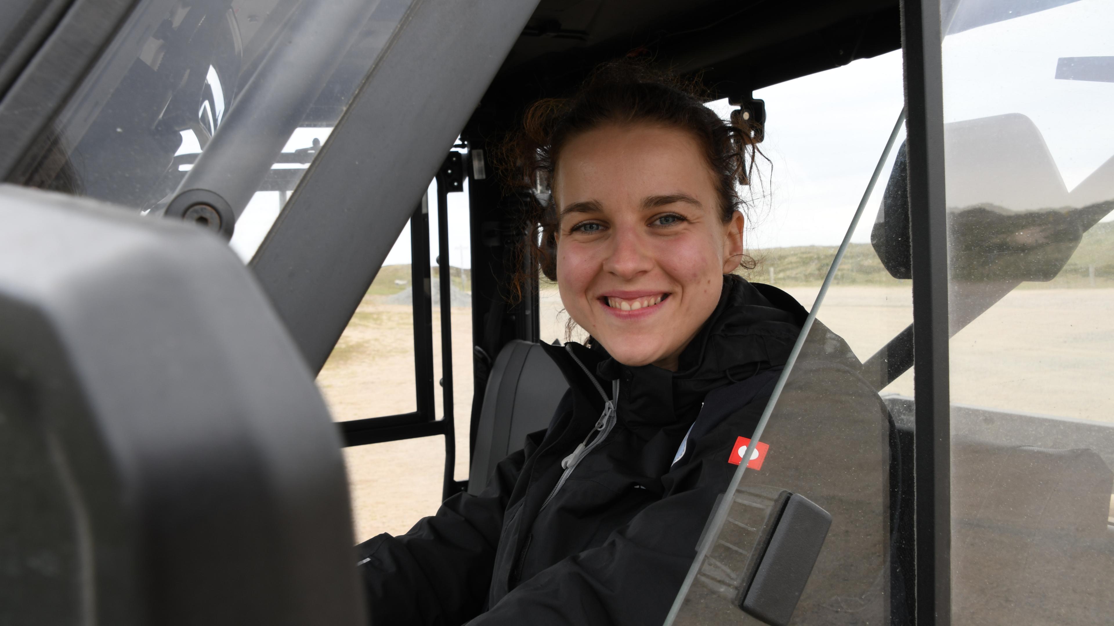 Stella Kinne bewacht Schafe und Seehunde auf Sylt