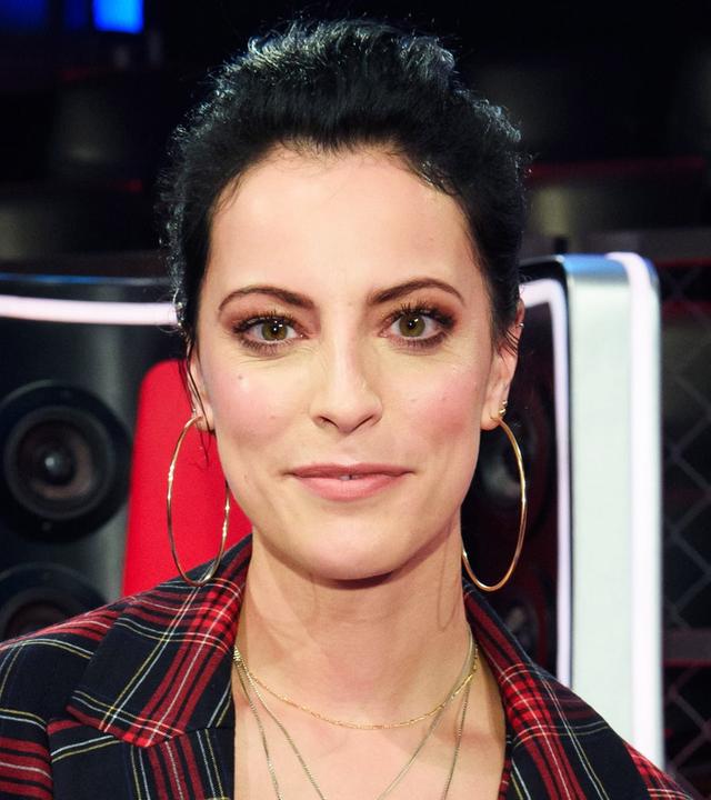 Stephanie Kloss im Studion von The Voice of Germany