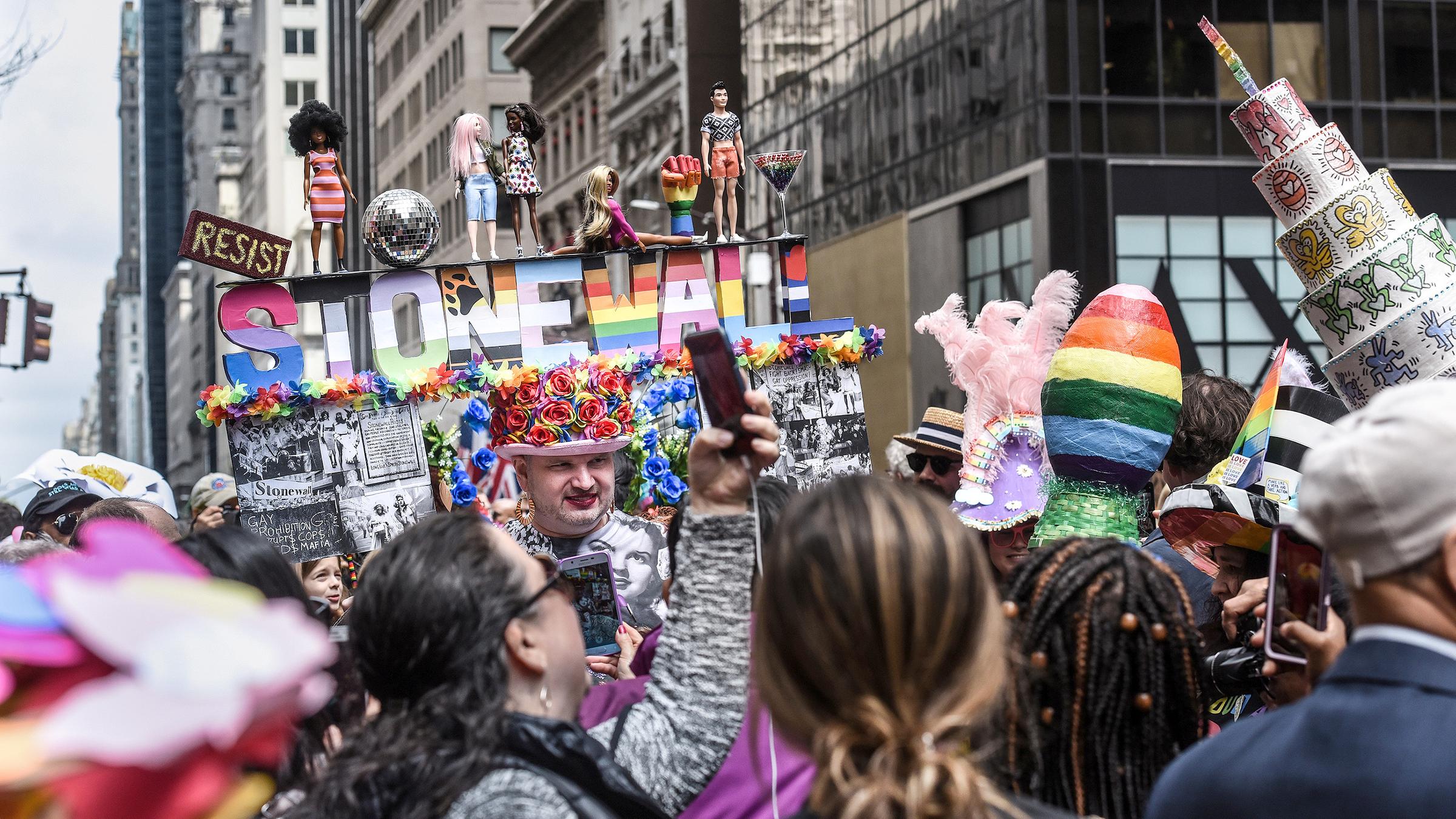 Jährliche Osterparade und Bonnet Festival auf der Fifth Avenue, New York