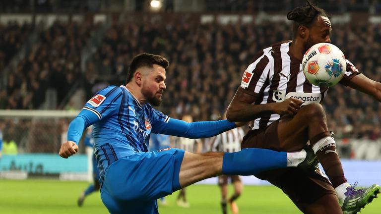 Marnon Busch und Ricky-Jade Jones in Hamburg am 13.12.25