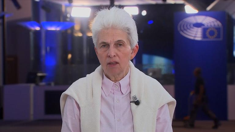 Strack-Zimmermann: "NATO steht"