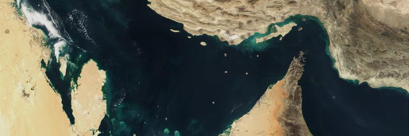satellitenfoto der strasse von hormus
