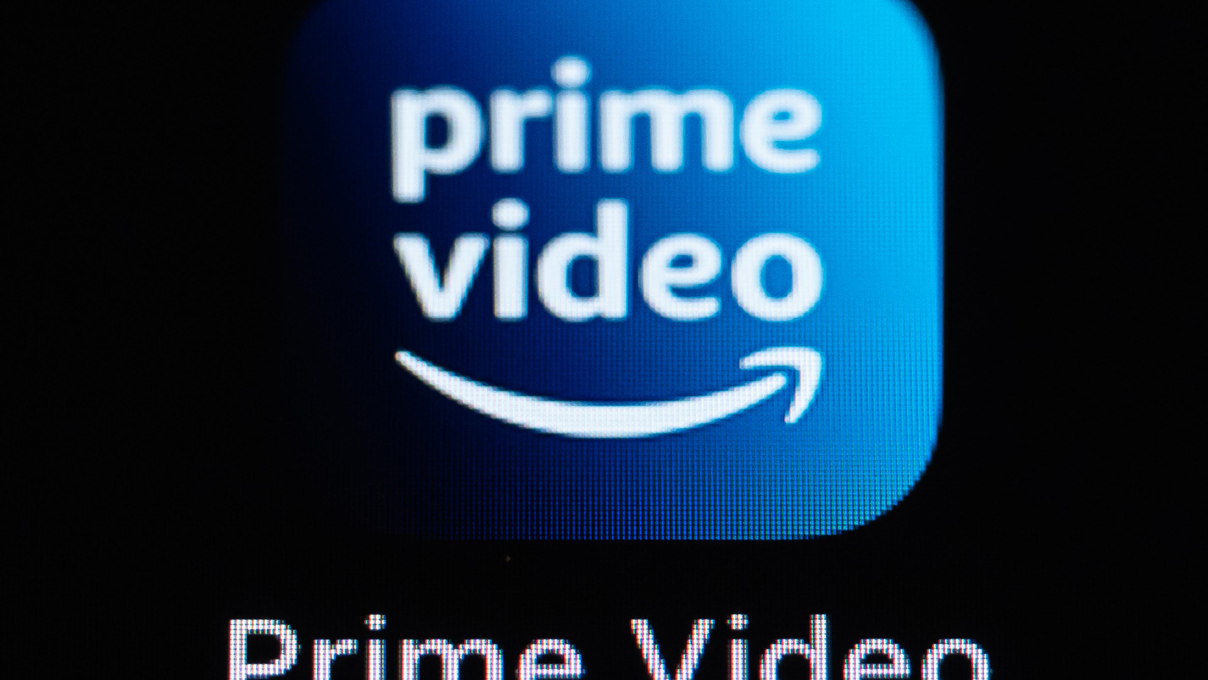 Baden-Württemberg, Rottweil: Die Amazon Prime Video-Anwendung ist auf dem Display eines iPhone SE zu sehen.
