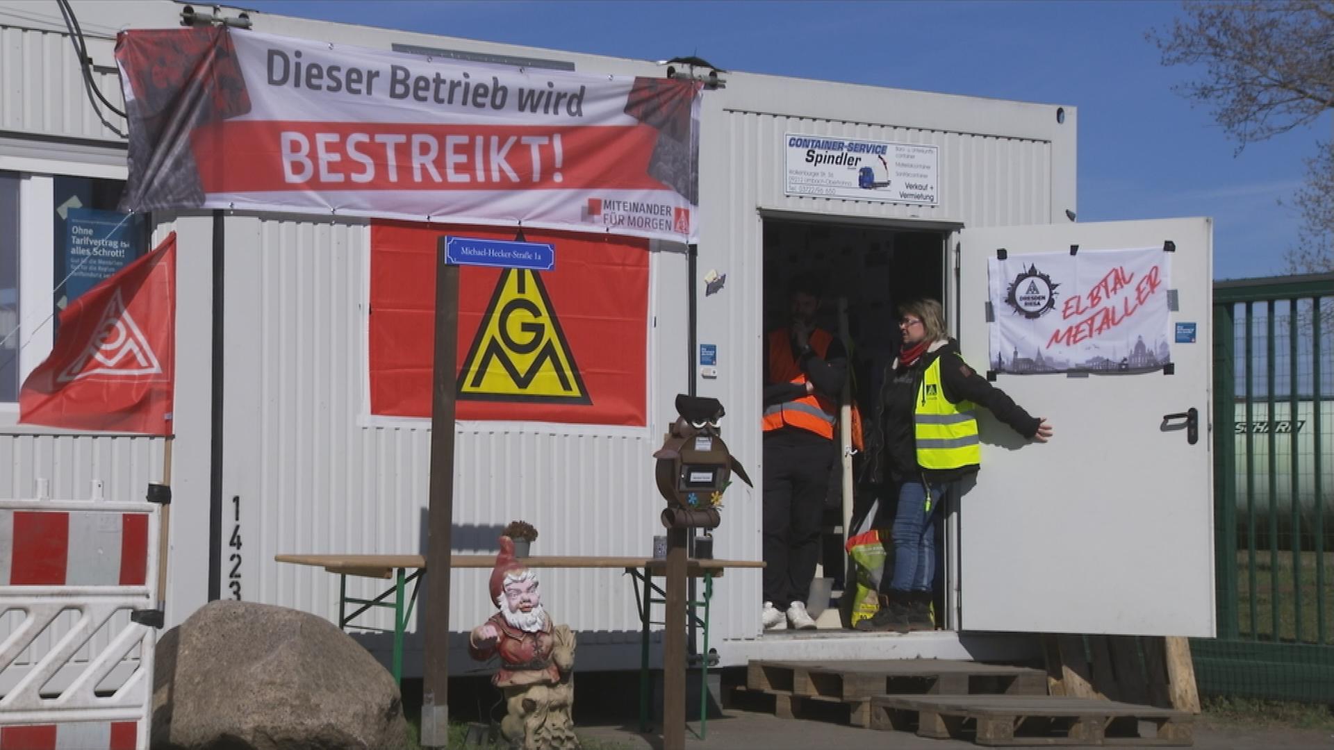Banner "Dieser Betrieb wird bestreikt"