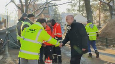 Kai Wegner auf Baustelle in Berlin nach Stromausfall