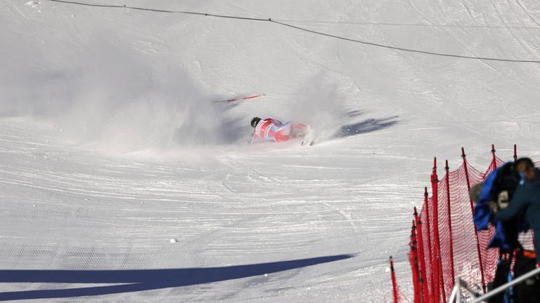 Laura Gauche stürzt beim Super-G