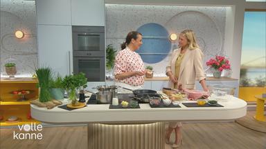 Stefania Lettini macht Südtiroler Speckknödel