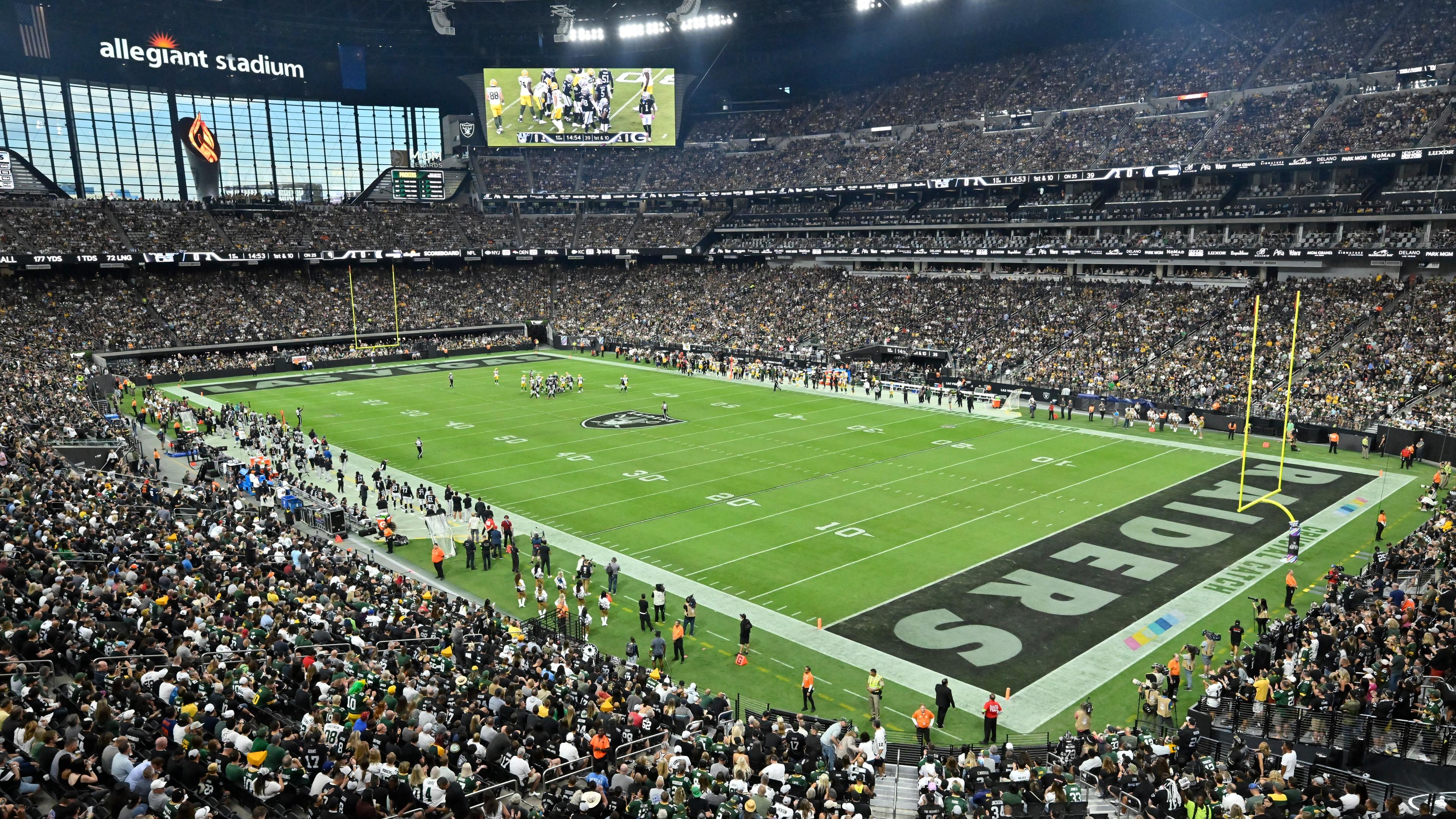 Super Bowl: Allegiant Stadium in Las Vegas
