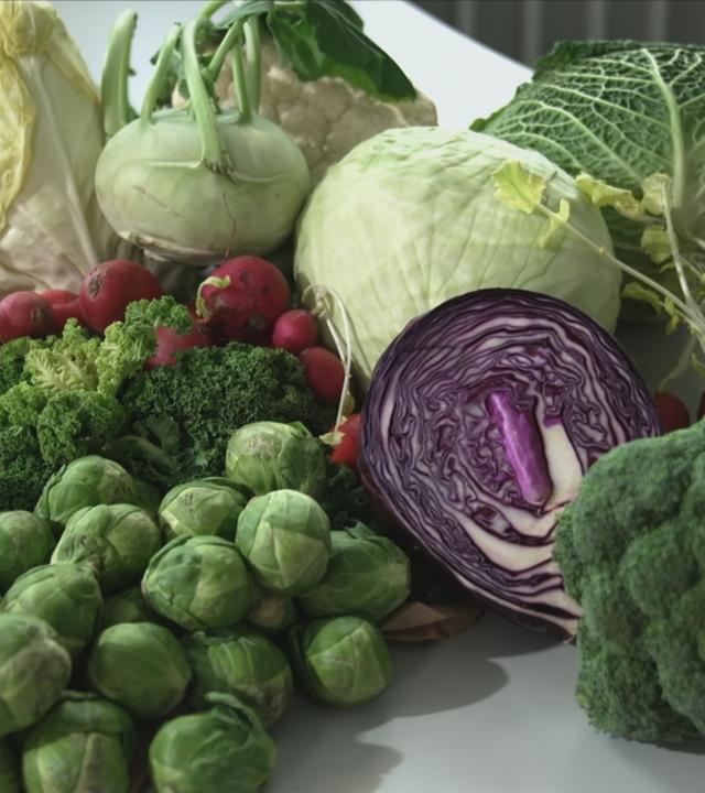 Verschiedene Gemüsesorten auf einem Tisch