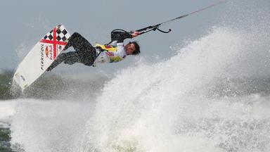 Kitesurfer