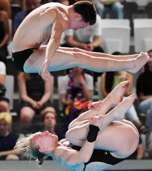 Die deutschen Wasserspringer Ole Johannes Rösler und Pauline Alexandra Pfeif treten im Finale an