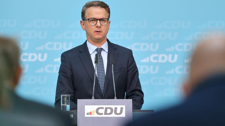 Pressekonferenz in der CDU-Bundesgeschaeftsstelle nach Praesidiumsklausur: Carsten Linnemann (CDU)
