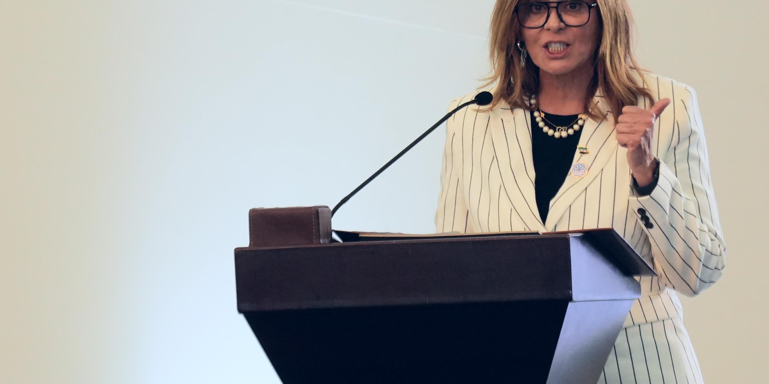 Hind Kabawat, Ministerin für Soziales und Arbeit von Syrien