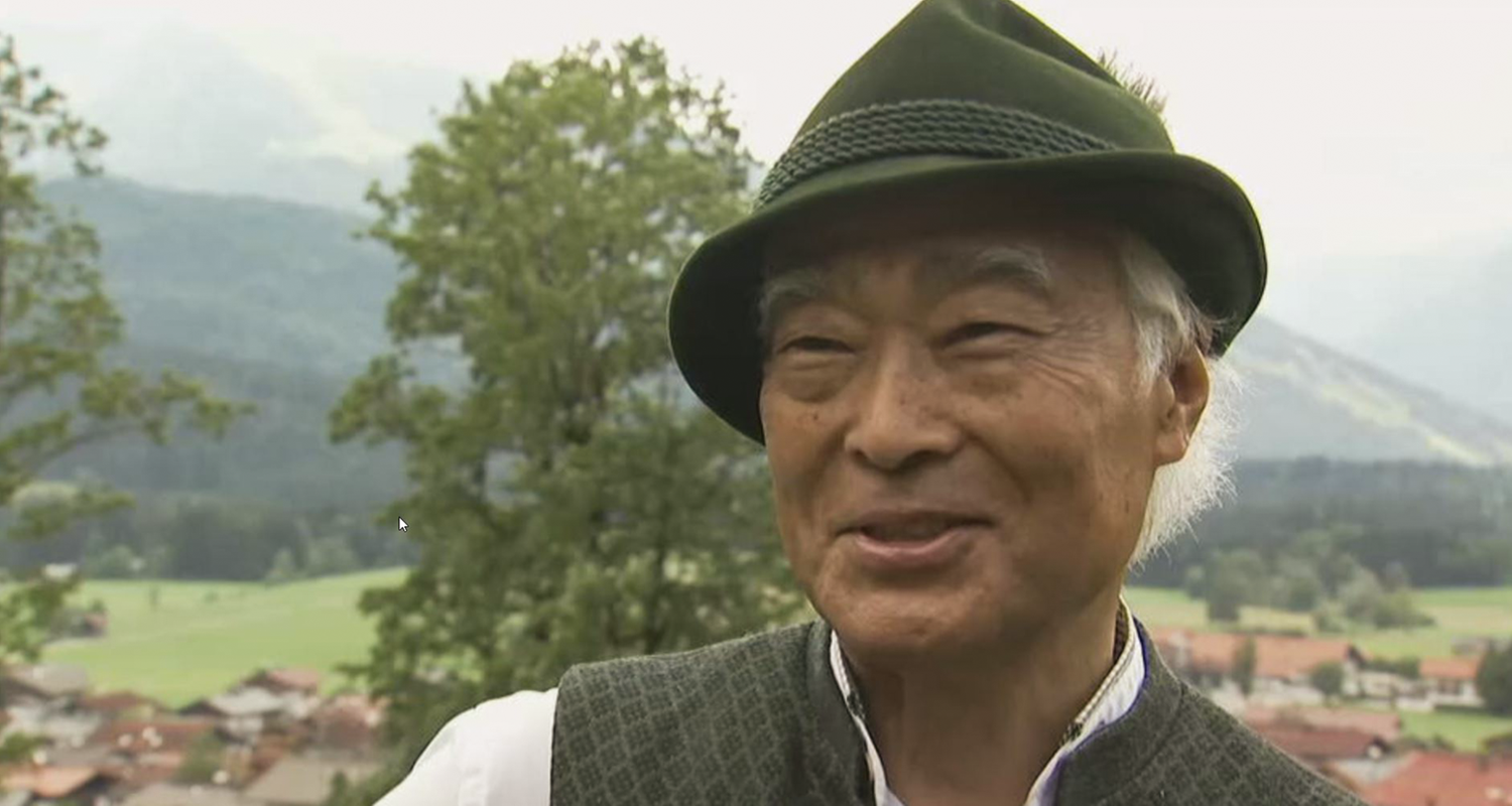 Takeo Ischi in Tracht 