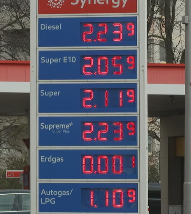 Spritpreise an einer Tankstelle