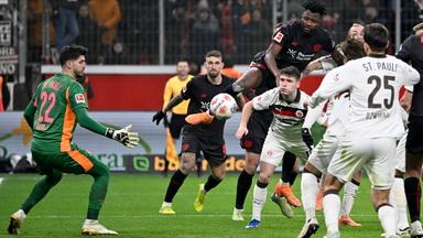 Bayer Leverkusen lässt St. Pauli keine Chance